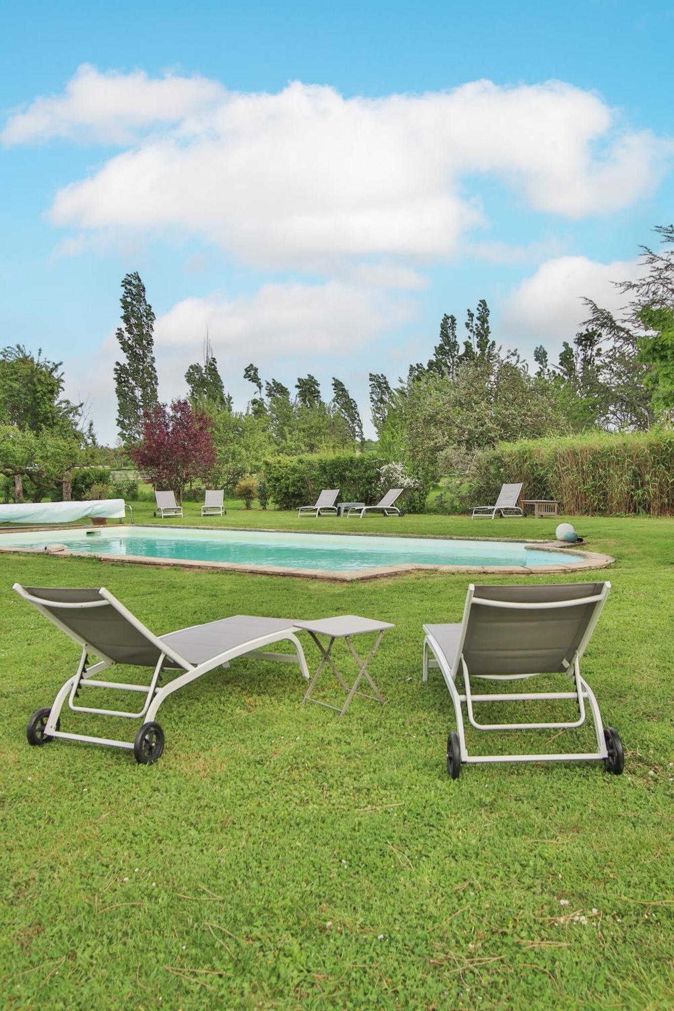 Domaine D'Aromm - Chambres D'Hotes & Gites - Piscine, Etangs & Animaux - Au Calme Ouches Bagian luar foto