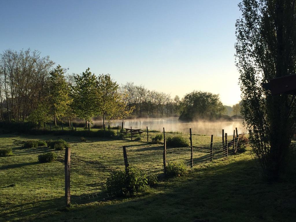 Domaine D'Aromm - Chambres D'Hotes & Gites - Piscine, Etangs & Animaux - Au Calme Ouches Bagian luar foto